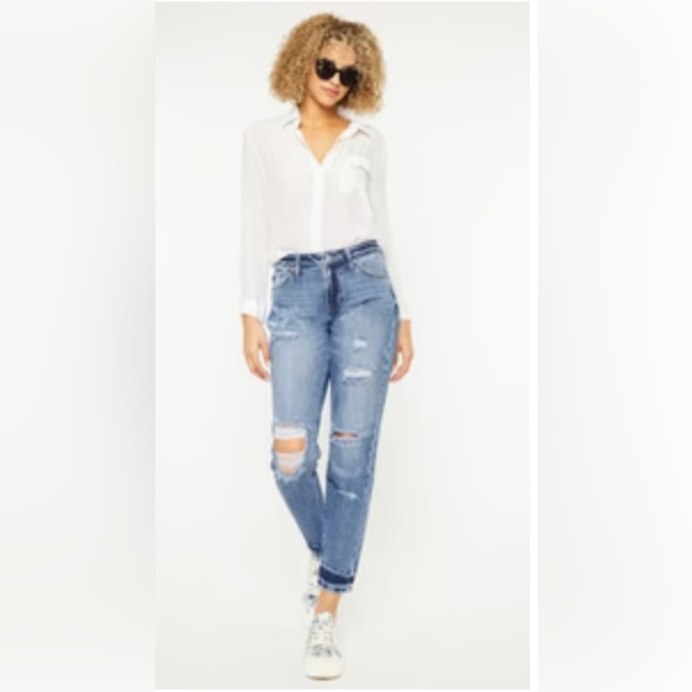 NWT KanCan ARTEMIS HIGH RISE BOYFRIEND JEANS Size‎ 24